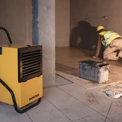 Master DH 752 Professional Dehumidifier