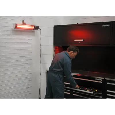 Sealey IWMH2000R High Efficiency Short Wave Infrared Wall Mounting Heater