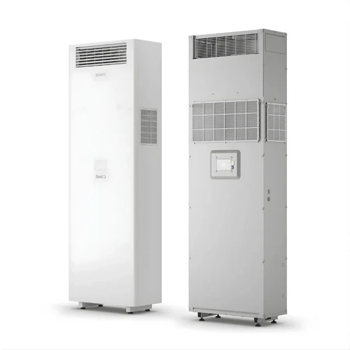 Olimpia Splendid Unico Vertical 3.5kW Installation View